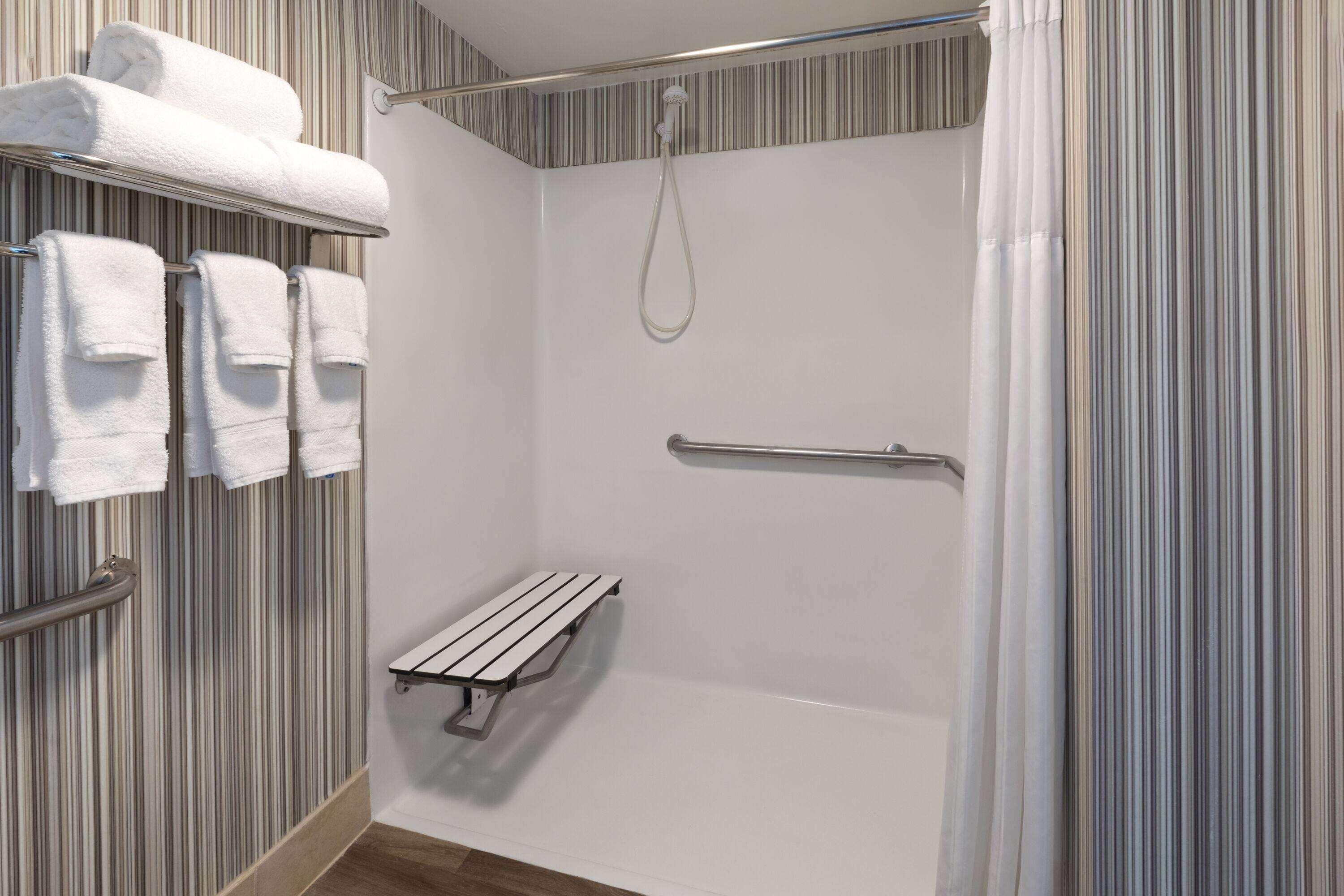 غرفة رباعية لذوي الإعاقة، Wyndham Garden Norfolk Downtown 4/4