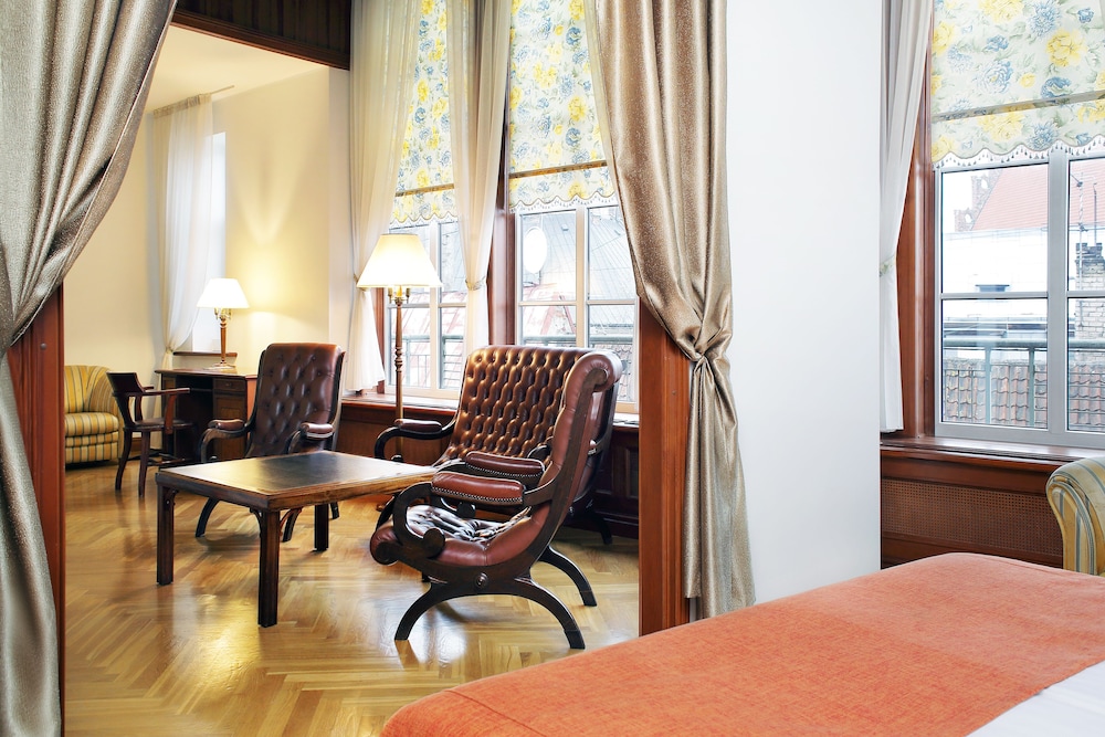 Radi Un Draugi Hotel 53/65
