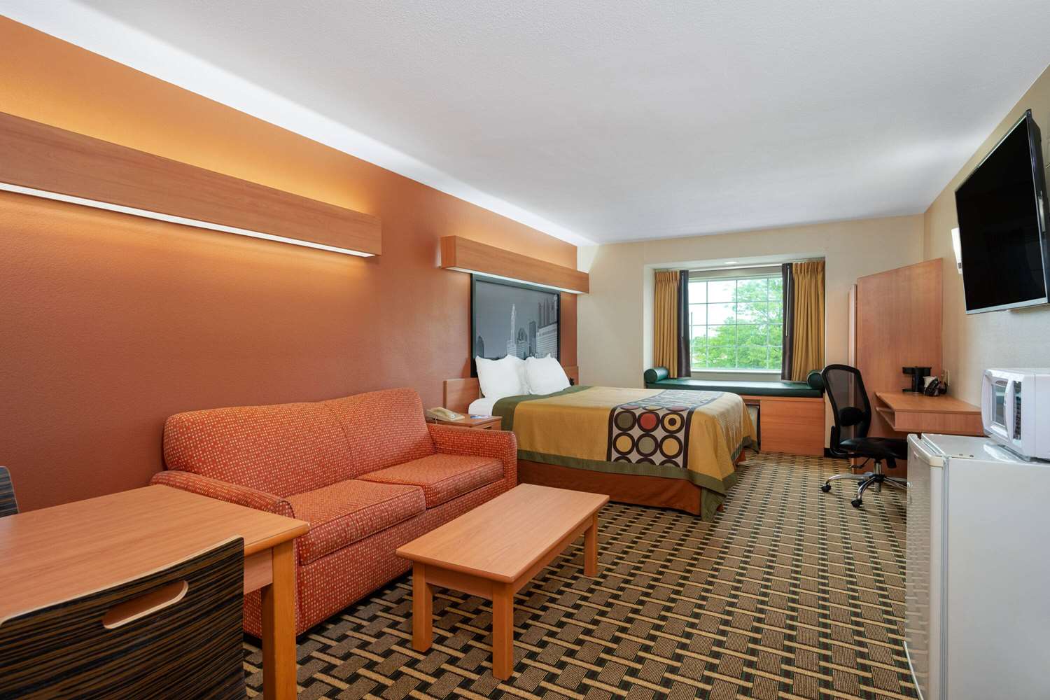 Super 8 By Wyndham Columbus West 19/24