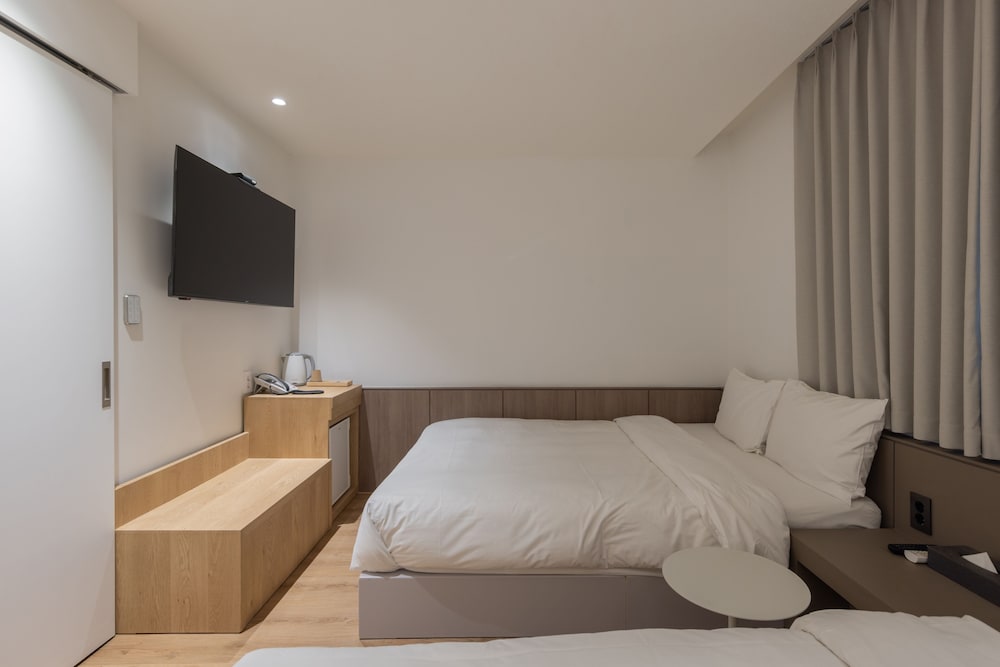 Chuncheon Bom Stay 21/47
