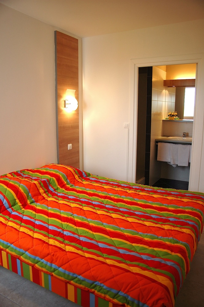 Natureva Spa 12/61
