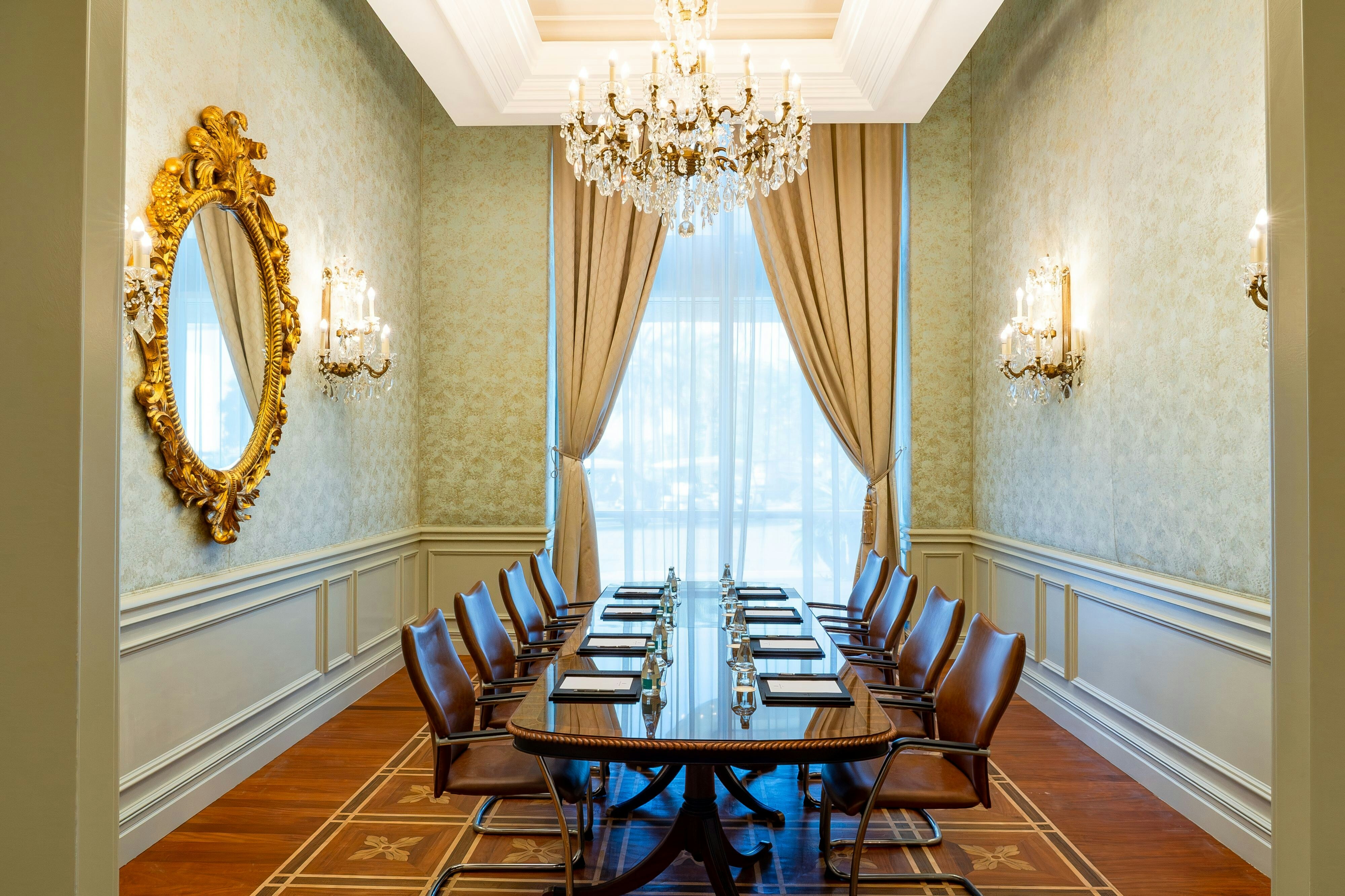 The Ritz Carlton Doha 32/57