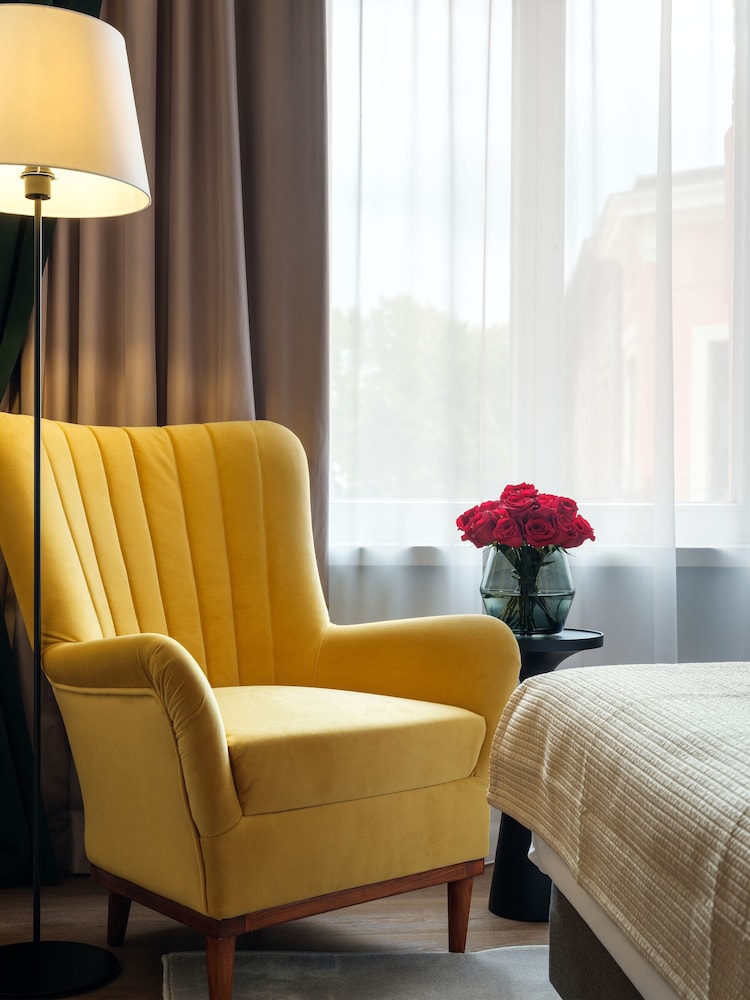 Hotel Golden Queen 21/50