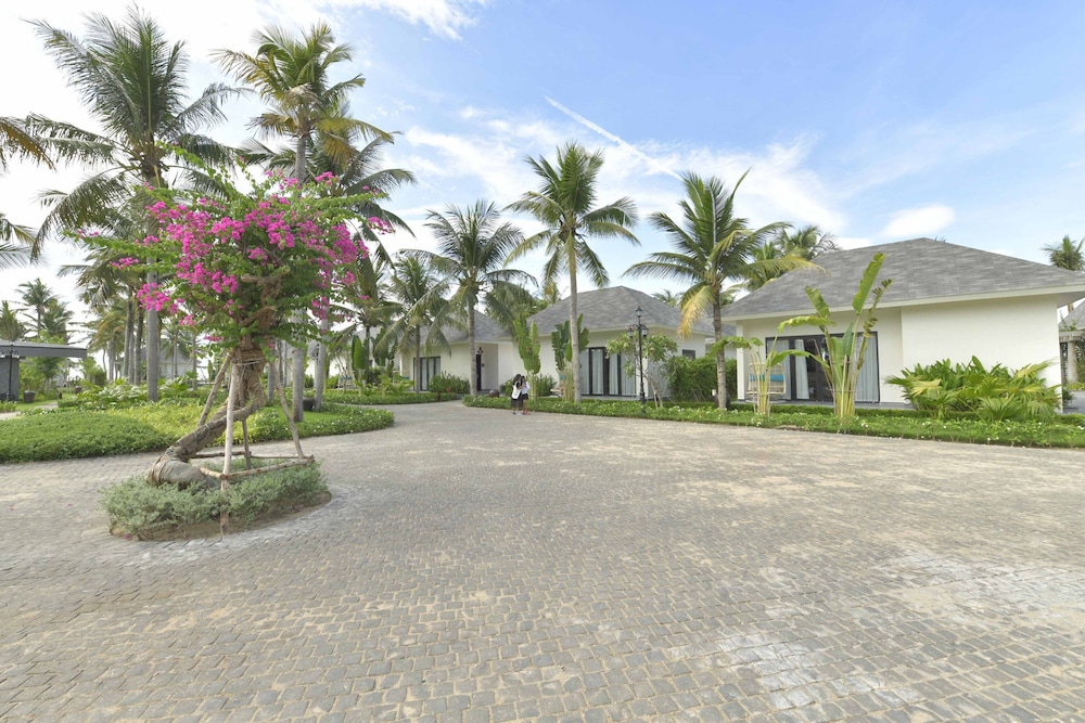 Cocoland River Beach Resort & Spa 43/50