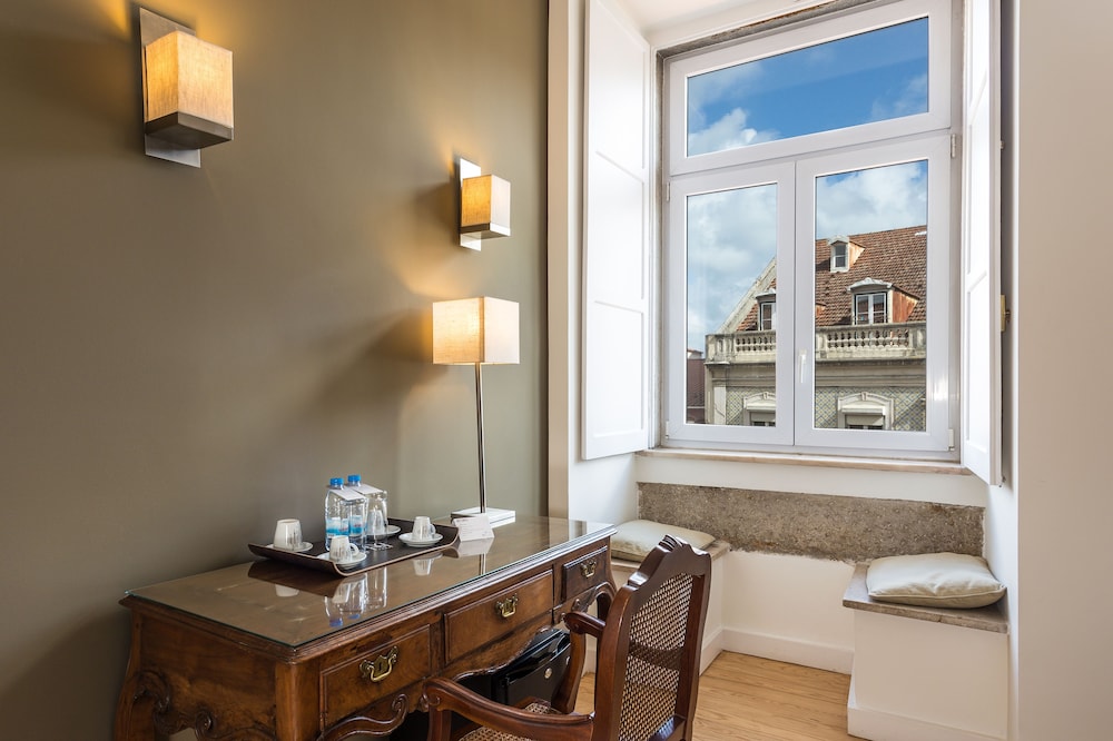 York House Hotel 27/40