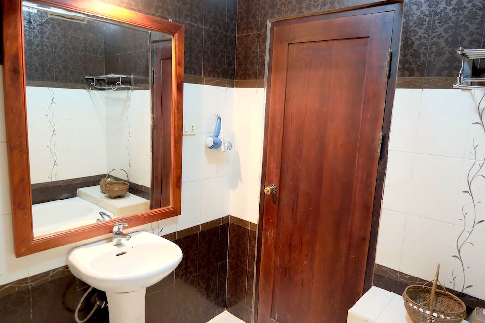 Phousi Guesthouse 25/64