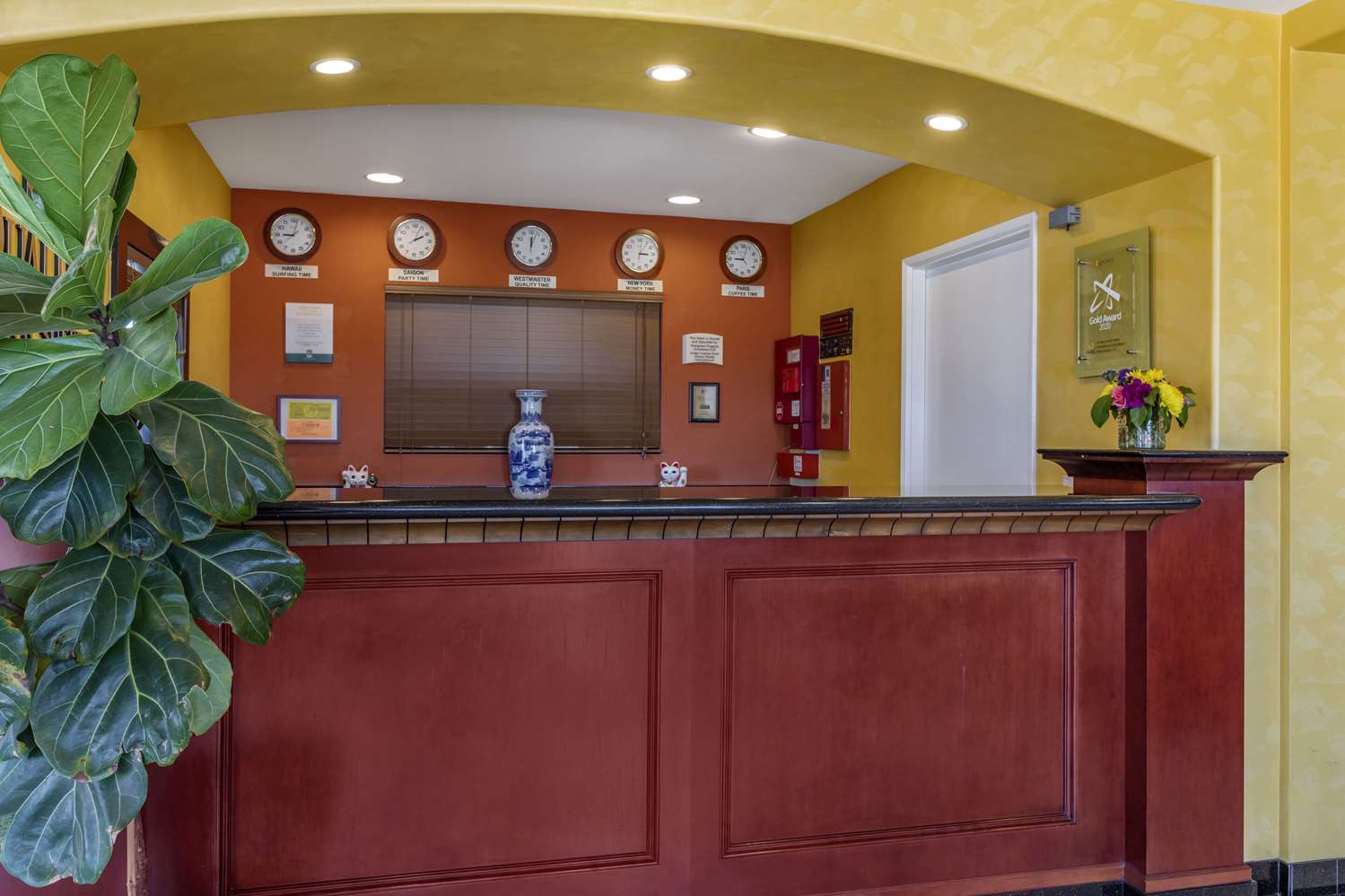Quality Inn & Suites Westminster Seal Beach 5/37