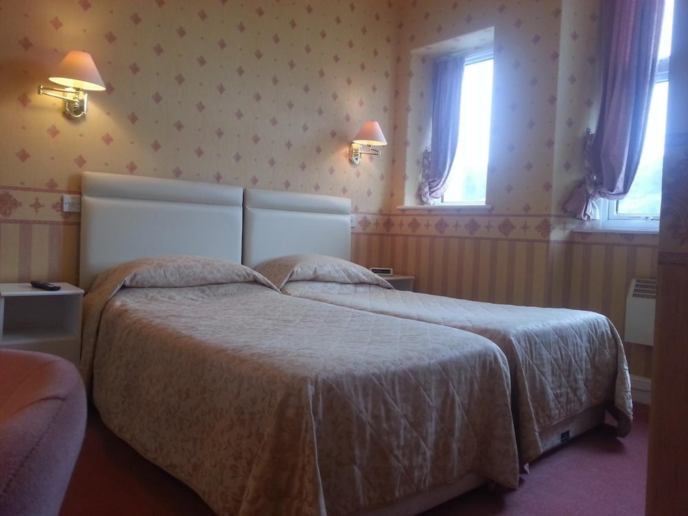 White Heather Hotel 13/50