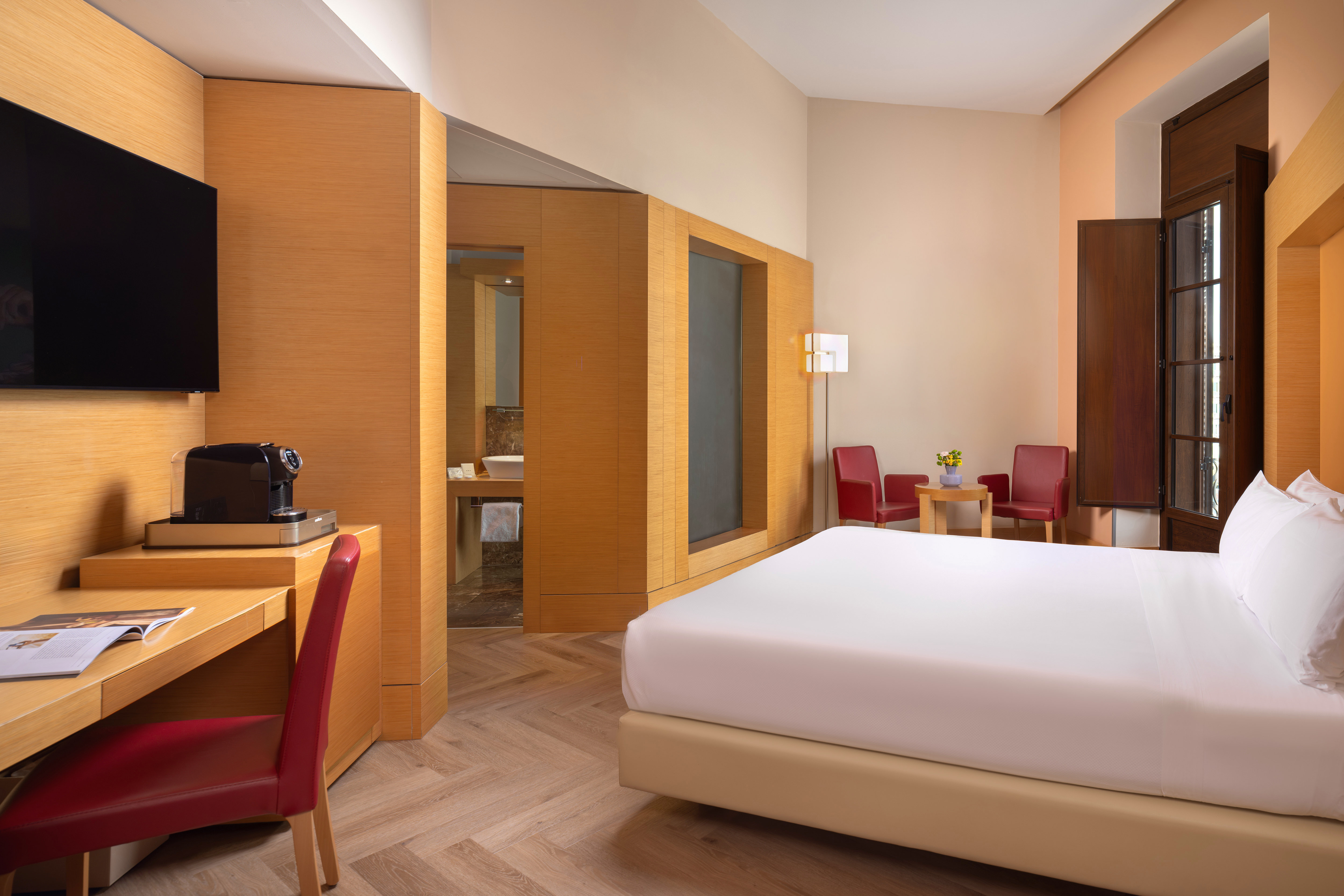 Unahotels Napoli 21/76