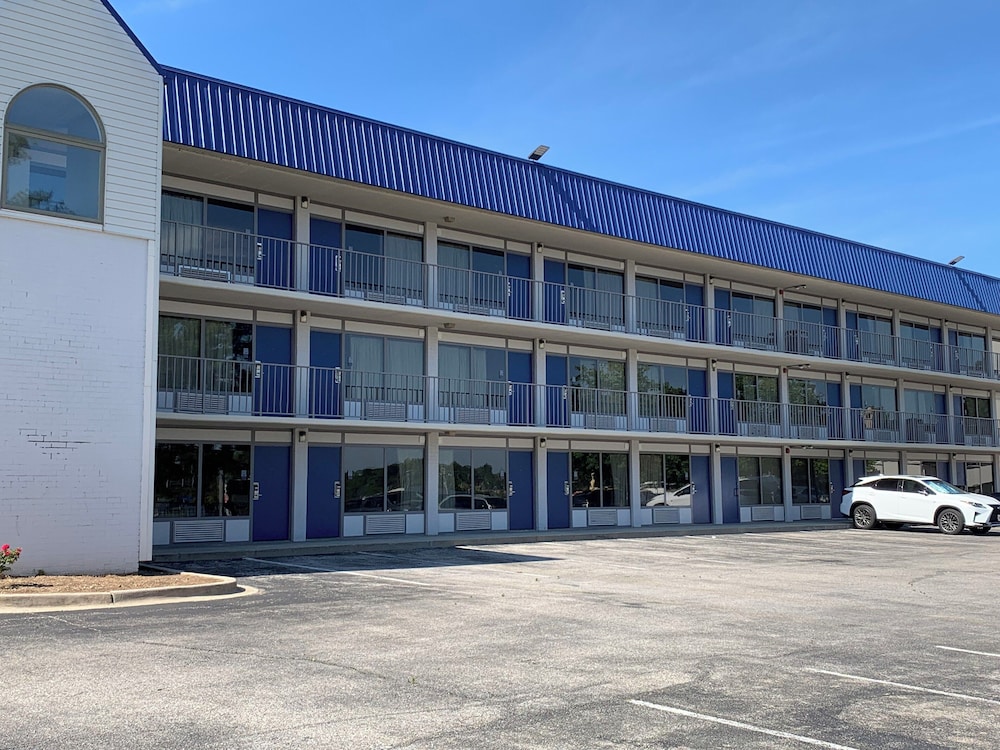 Days Inn by Wyndham Baltimore Northwest 3/51