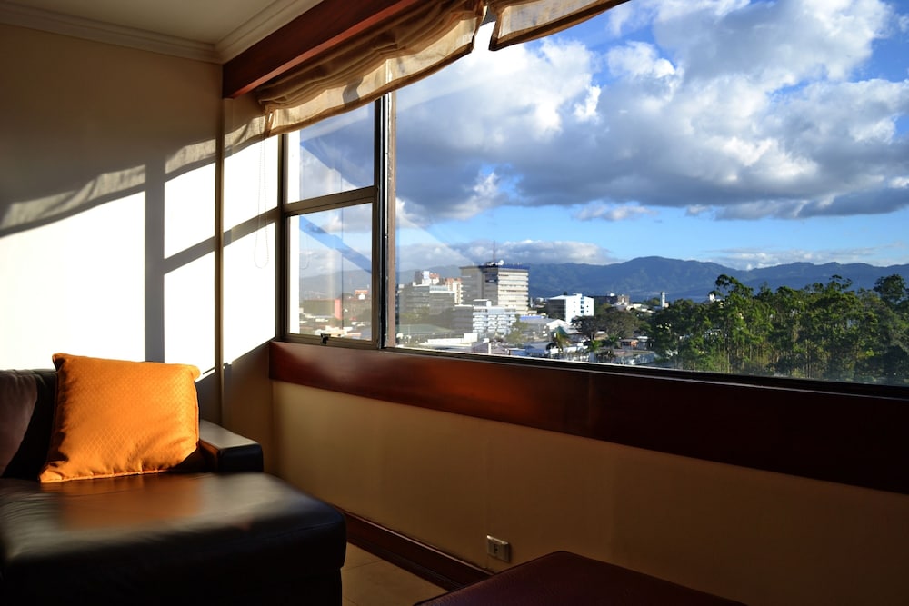 Crowne Plaza San Jose La Sabana by IHG 3/73