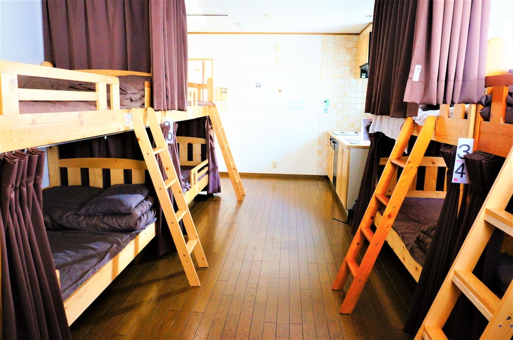 Osaka Tomato Hostel 27/46