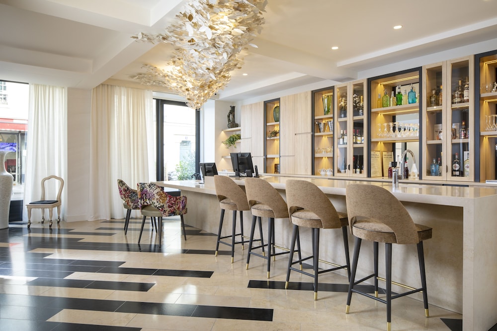 Hôtel des Champs-Élysées 26/43