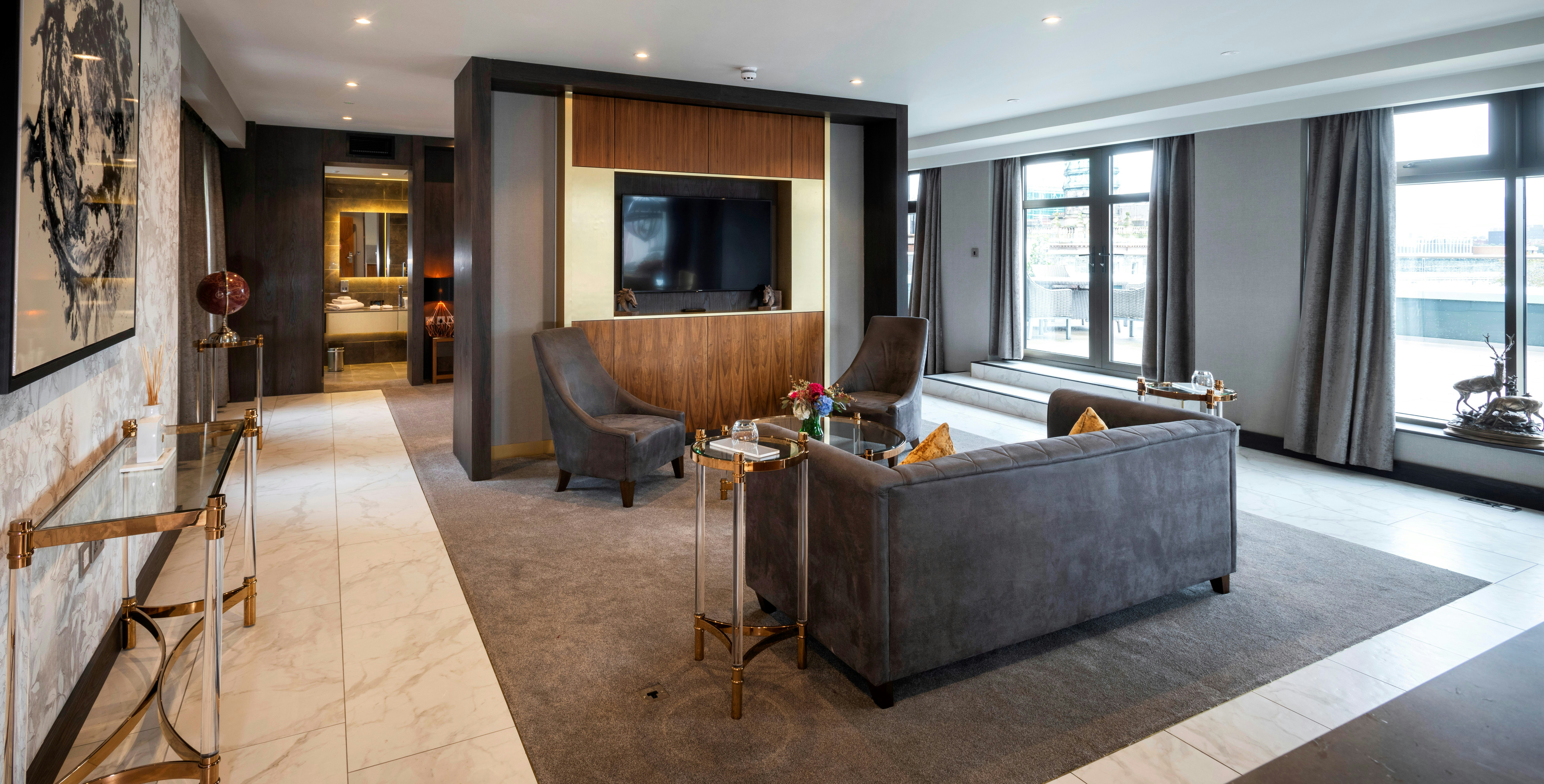 DoubleTree by Hilton Belfast City Ten Square 33/55