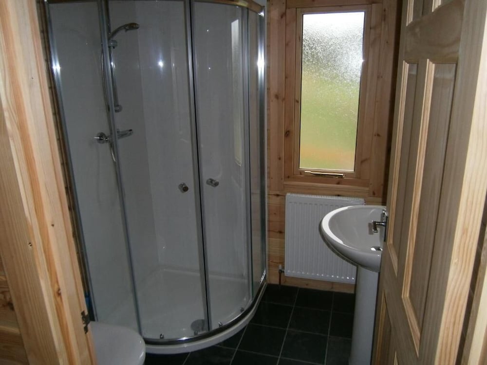 Long Mountain Centre 33/34