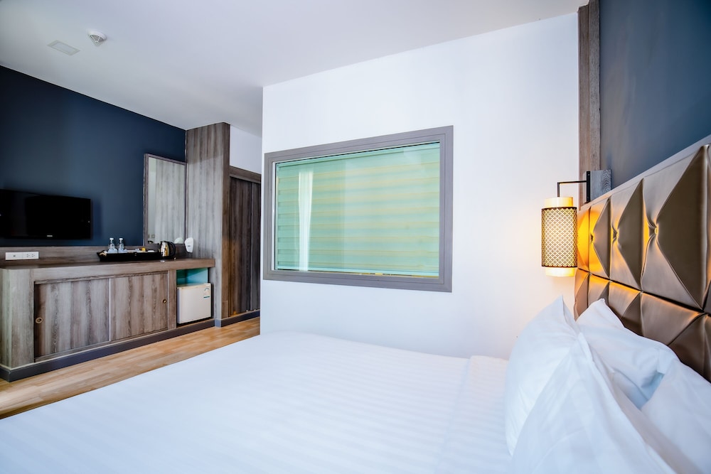 Addplus Hotel And Spa 14/27