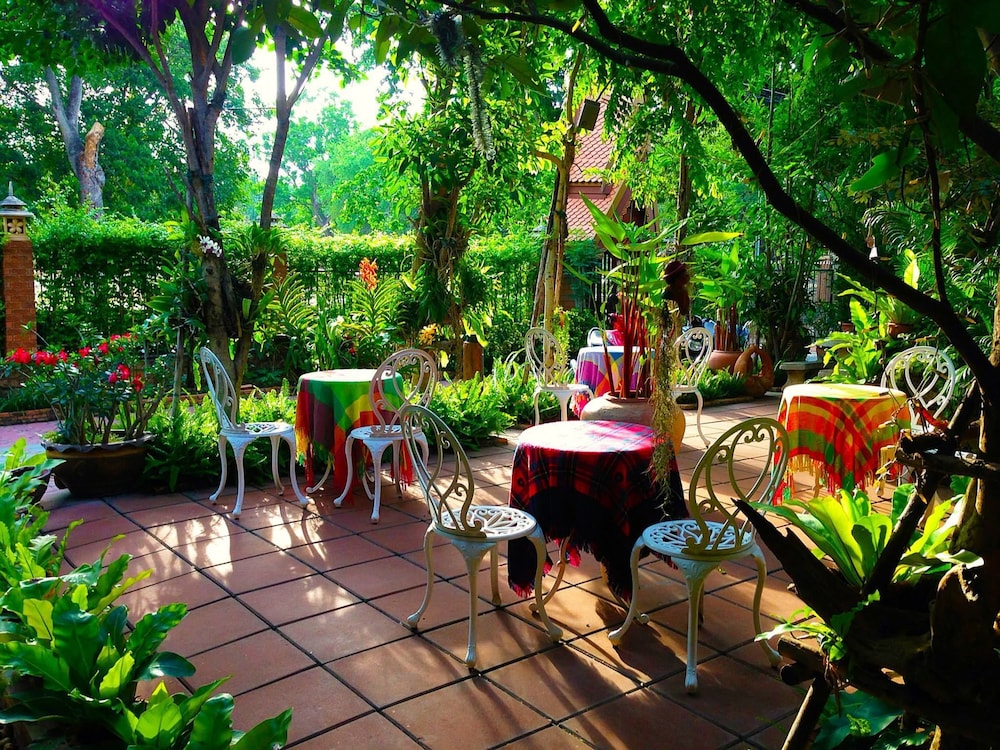 Baifern Homestay 37/42