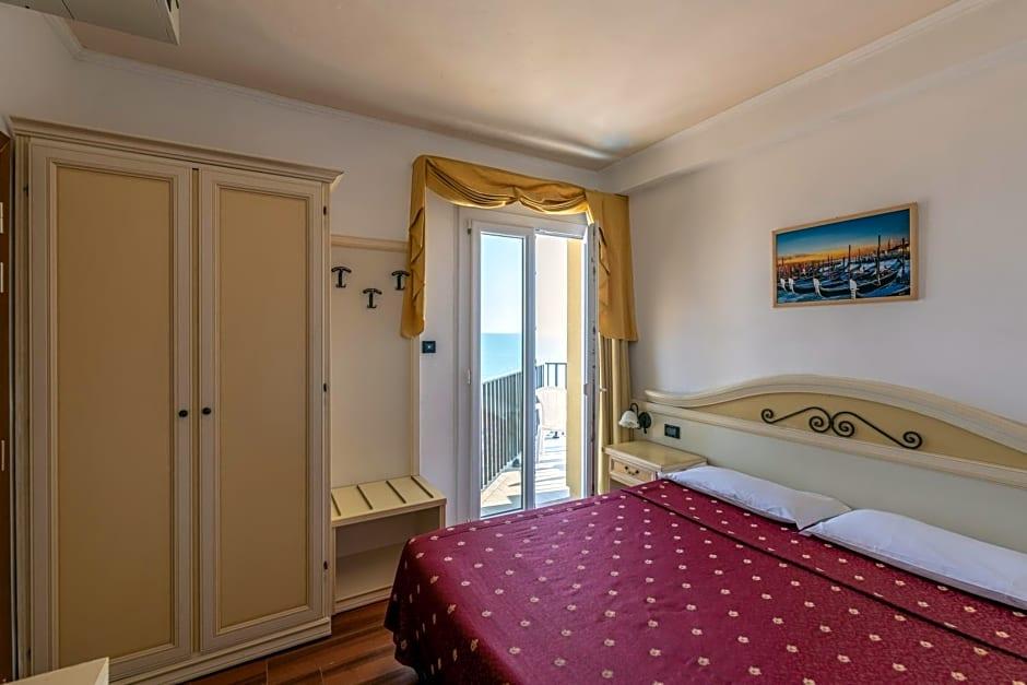 HOTEL MONDIAL 15/63