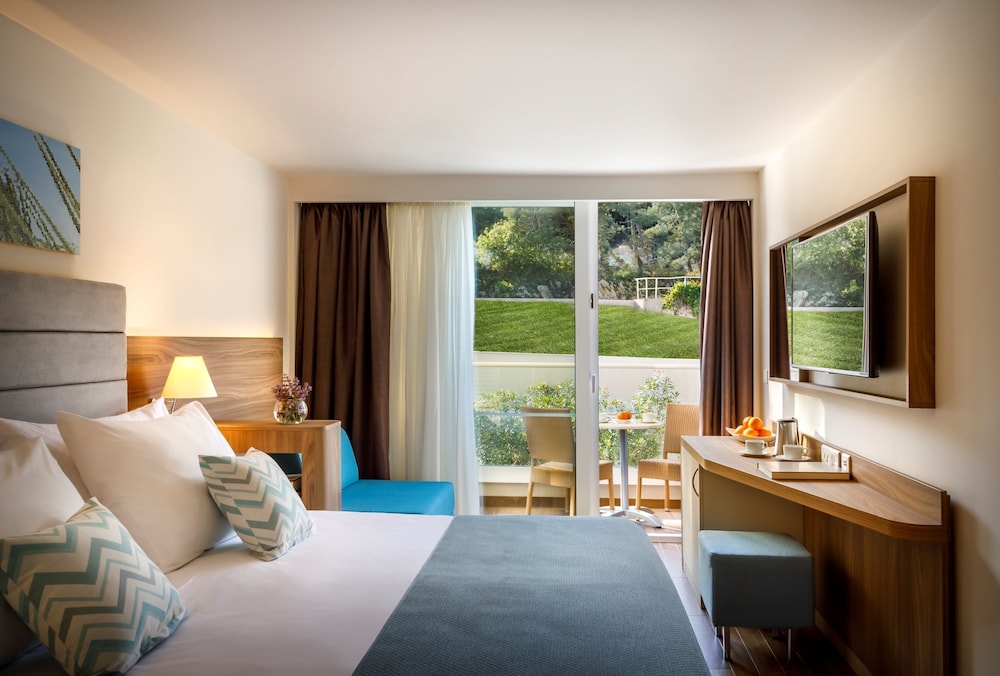 Valamar Bellevue Resort 13/56