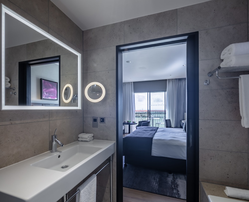 Twr Y Felin Hotel 45/50