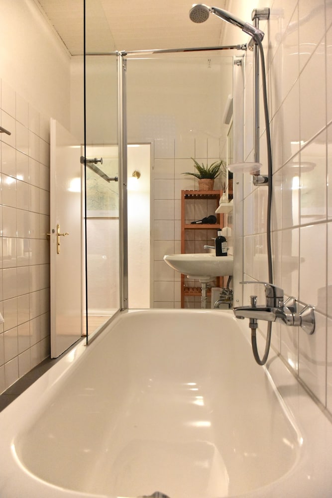 Aparthotel Thuringer Hof 24/50