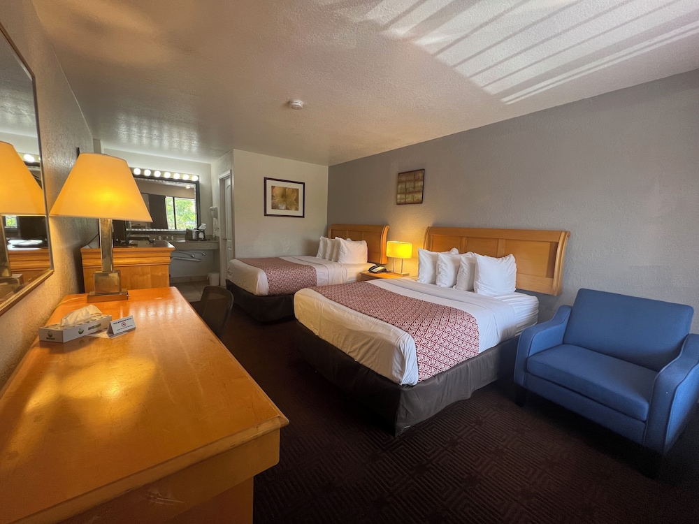 Garden Inn Homestead 31/81