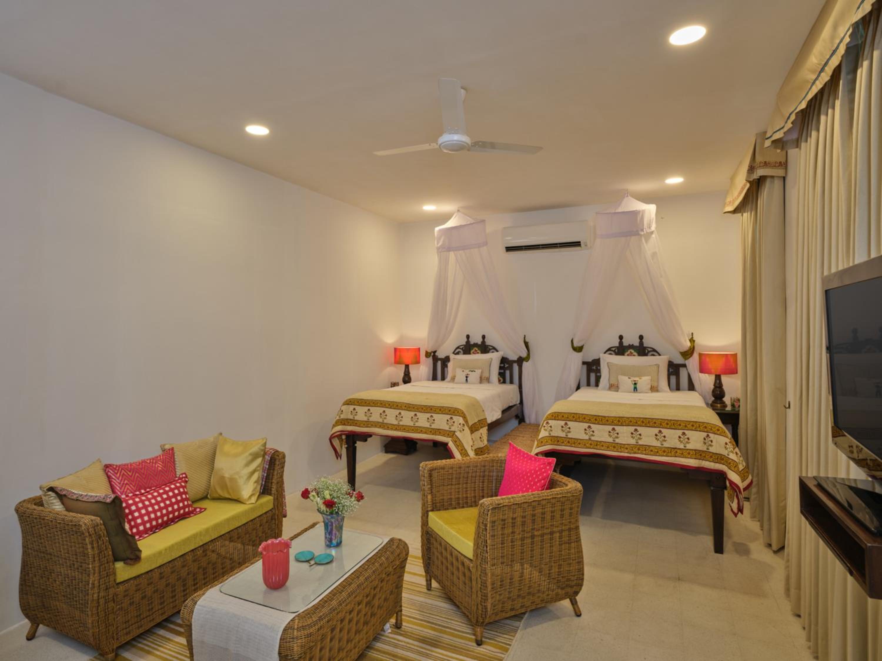 JuSTa Luxe Diwan's Bungalow Ahmedabad 22/36