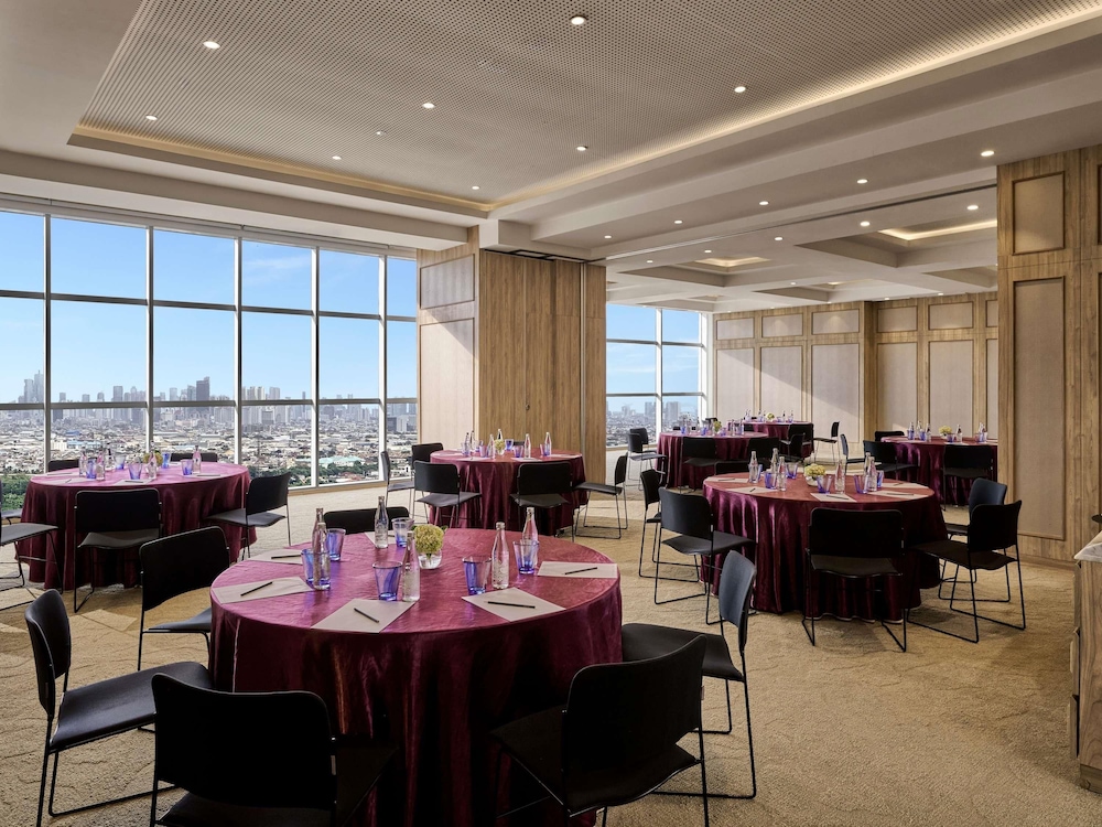 Mercure Jakarta Pantai Indah Kapuk 53/73
