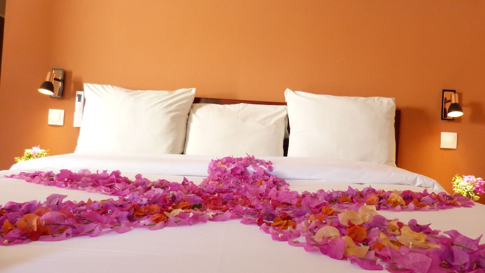 Minotel Les Flamboyants 17/50