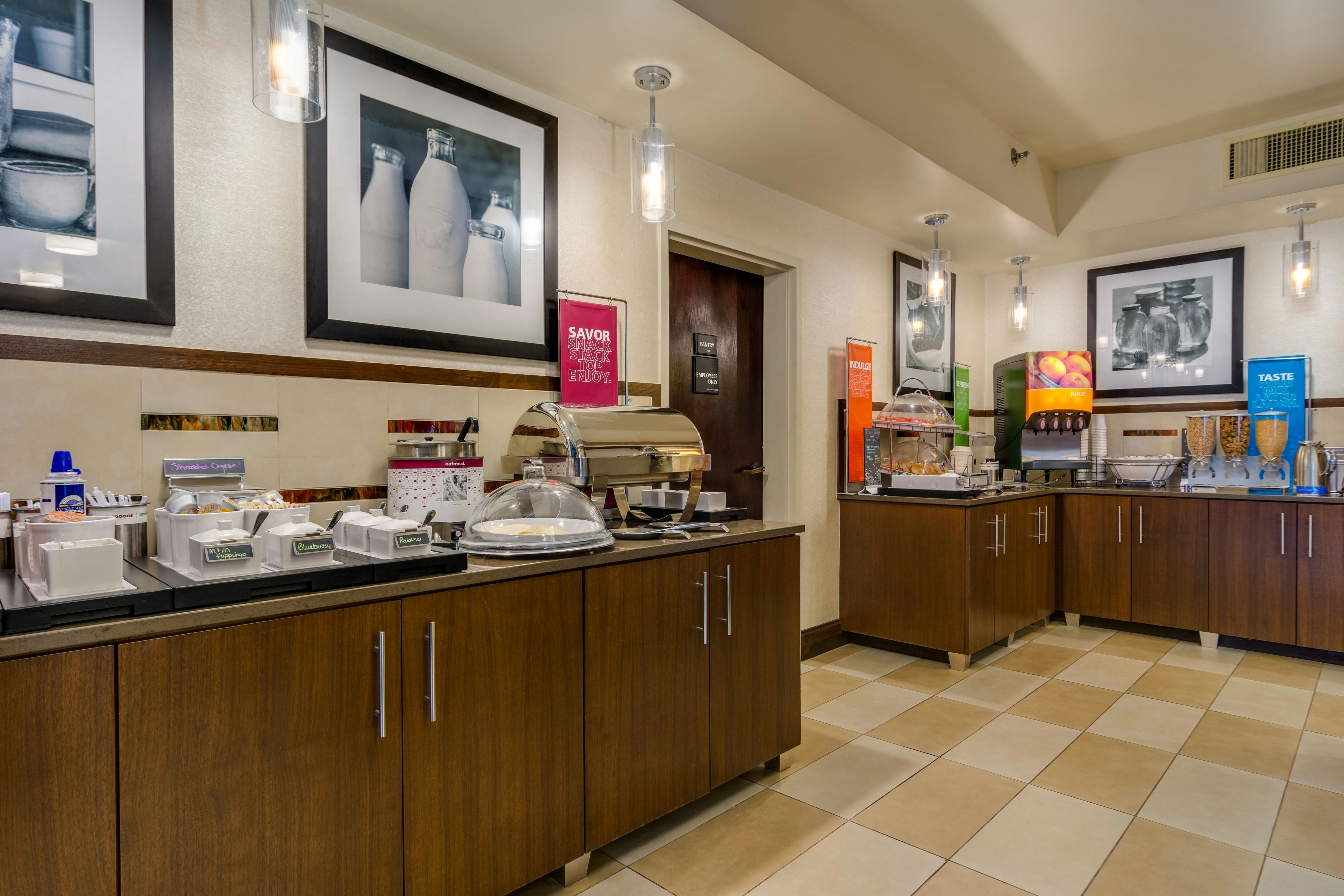 Hampton Inn Johnson City 25/37