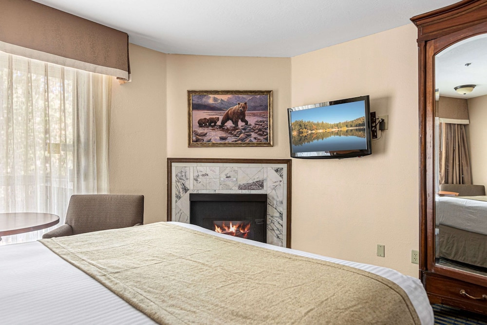 Chateau Big Bear Boutique Hotel, BW Signature Collection 20/55