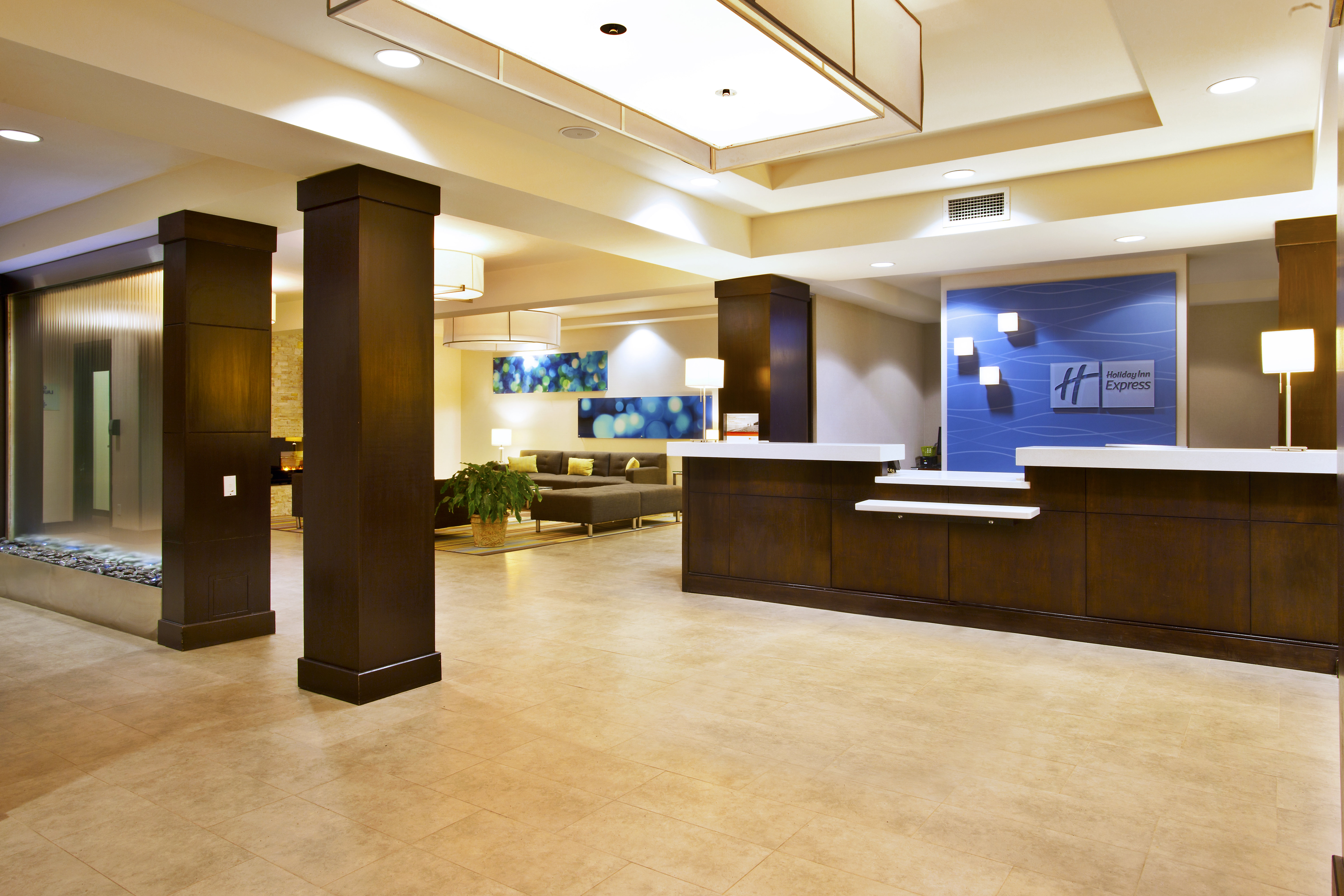 Holiday Inn Express: Sault Ste Marie 4/34