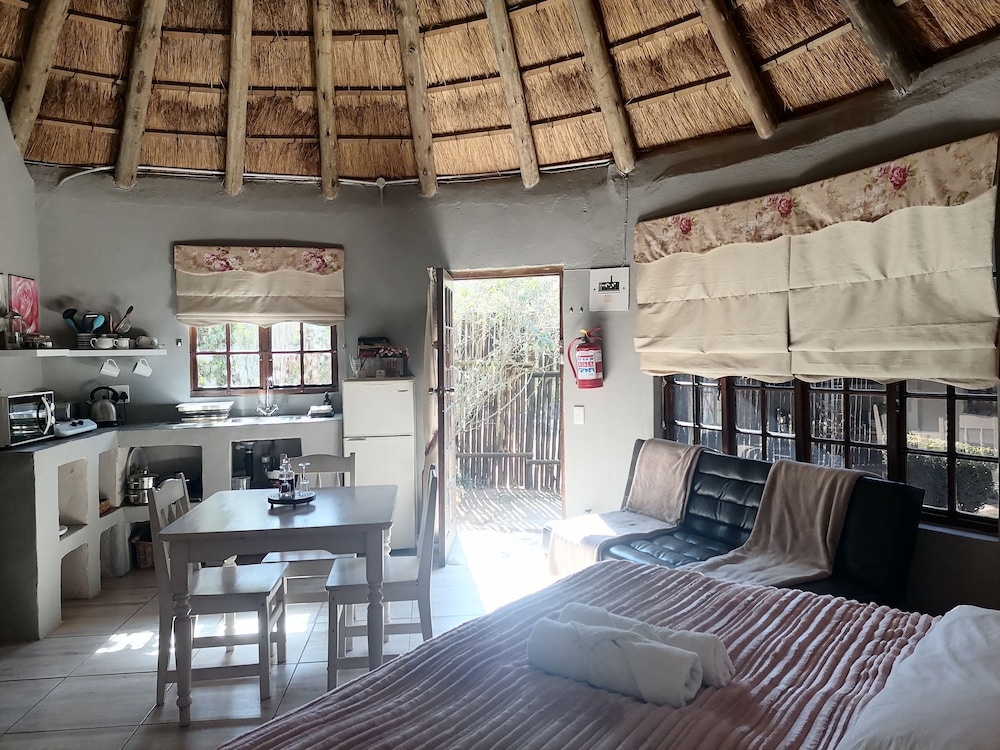 Hawklee Country House 16/50