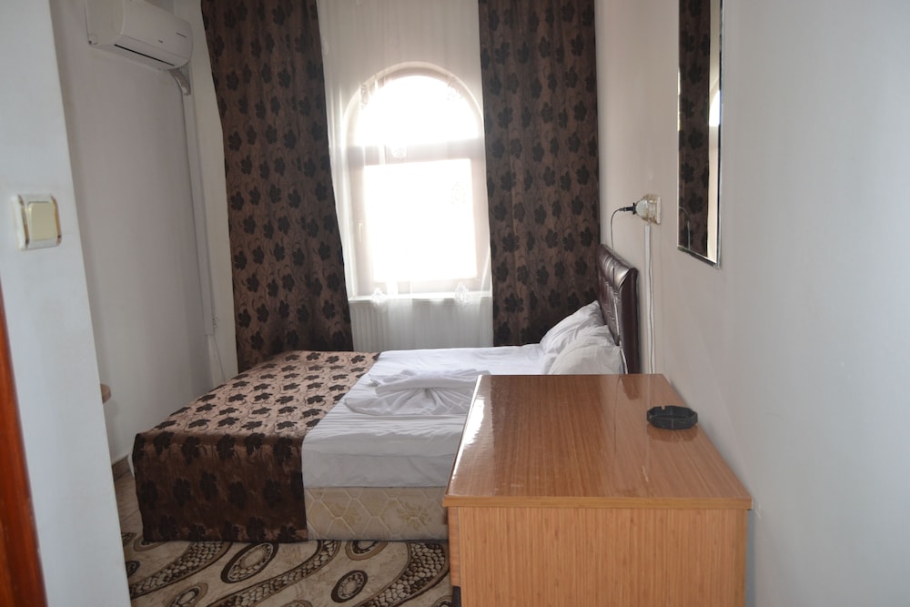 Talaslioglu Hotel 26/38