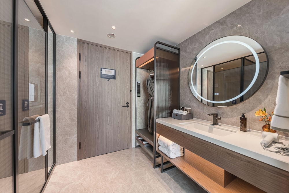 UrCove by Hyatt Shantou Xinyicheng Huanghe Road 29/30