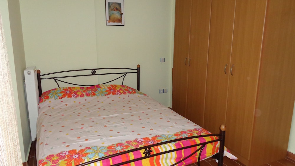 1 BEDROOM, APARTMENT