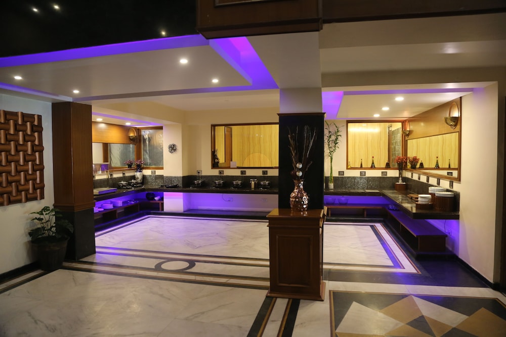HOTEL RESIDENCY 24/47