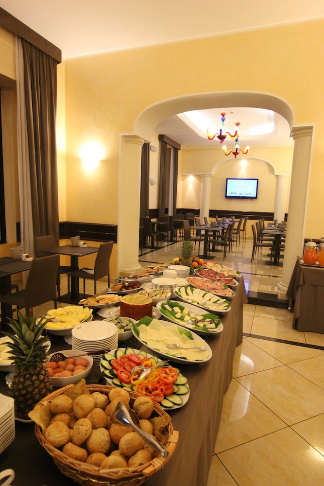 Mokinba Hotel Baviera 54/72