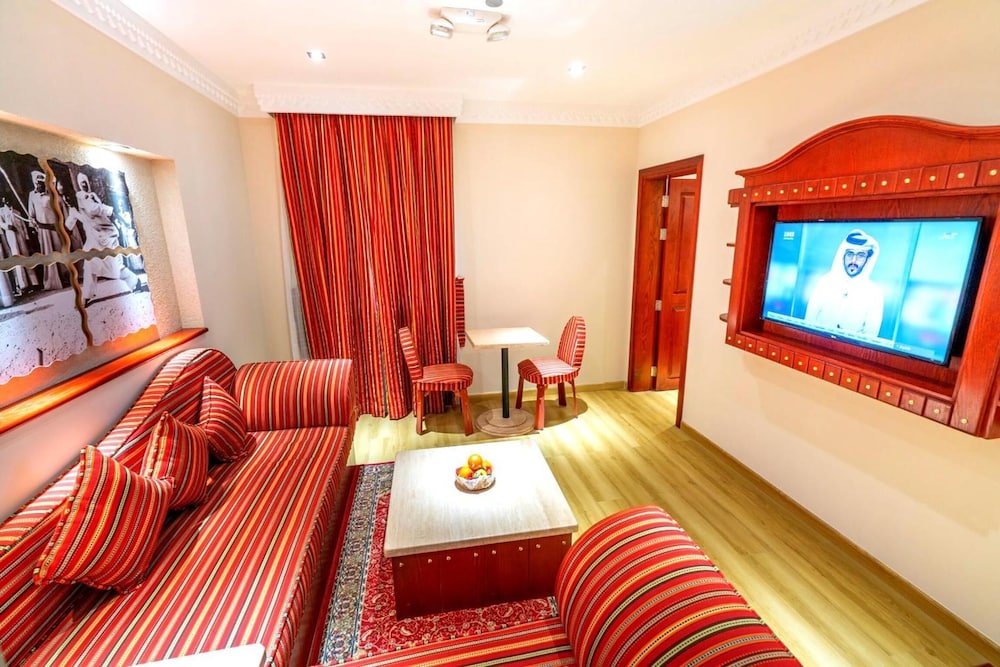 Al Liwan Suites Rawdat Al Khail 23/45
