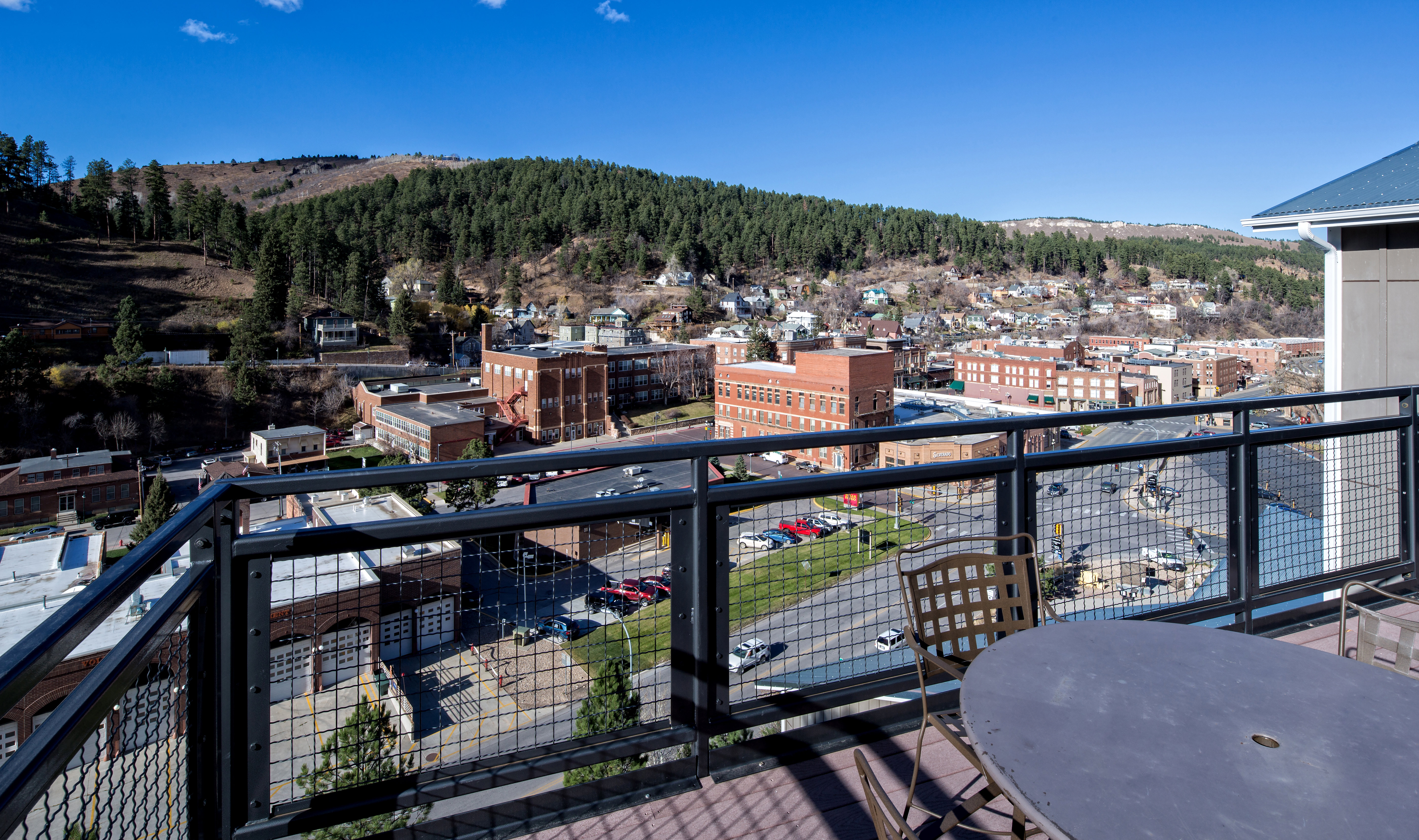 Holiday Inn Resort Deadwood Mountain Grand 70/78