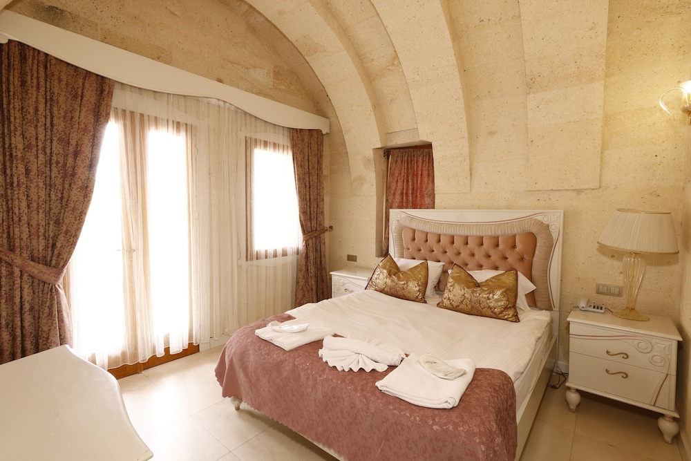 PANORAMIC, SUITE, VALLEY VIEW, BATHTUB