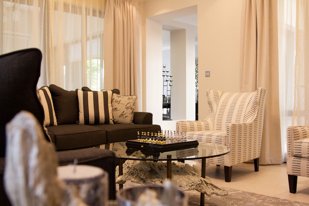 Dubai Creek Club Villas 15/36