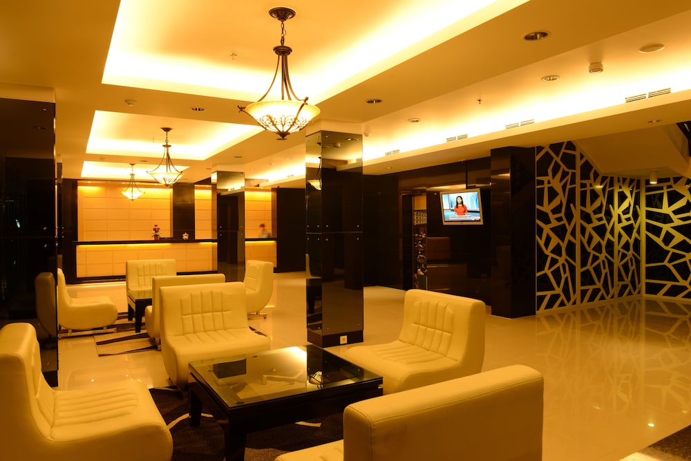 Emilia Hotel by Amazing 32/56