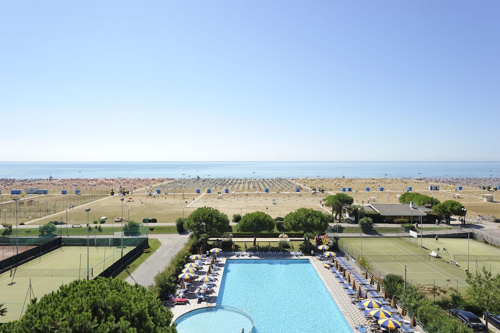 Hotel Bellevue Bibione 53/54