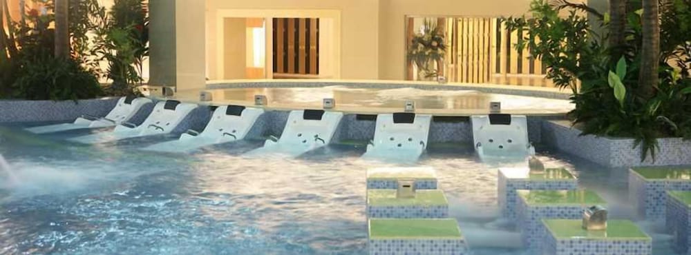 Hot Spring Hotel 16/28