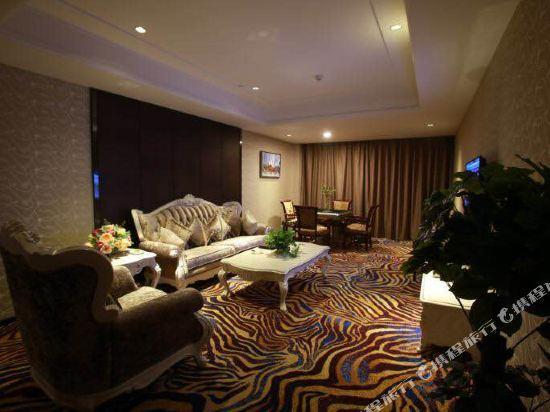 Astral Hotel 21/30