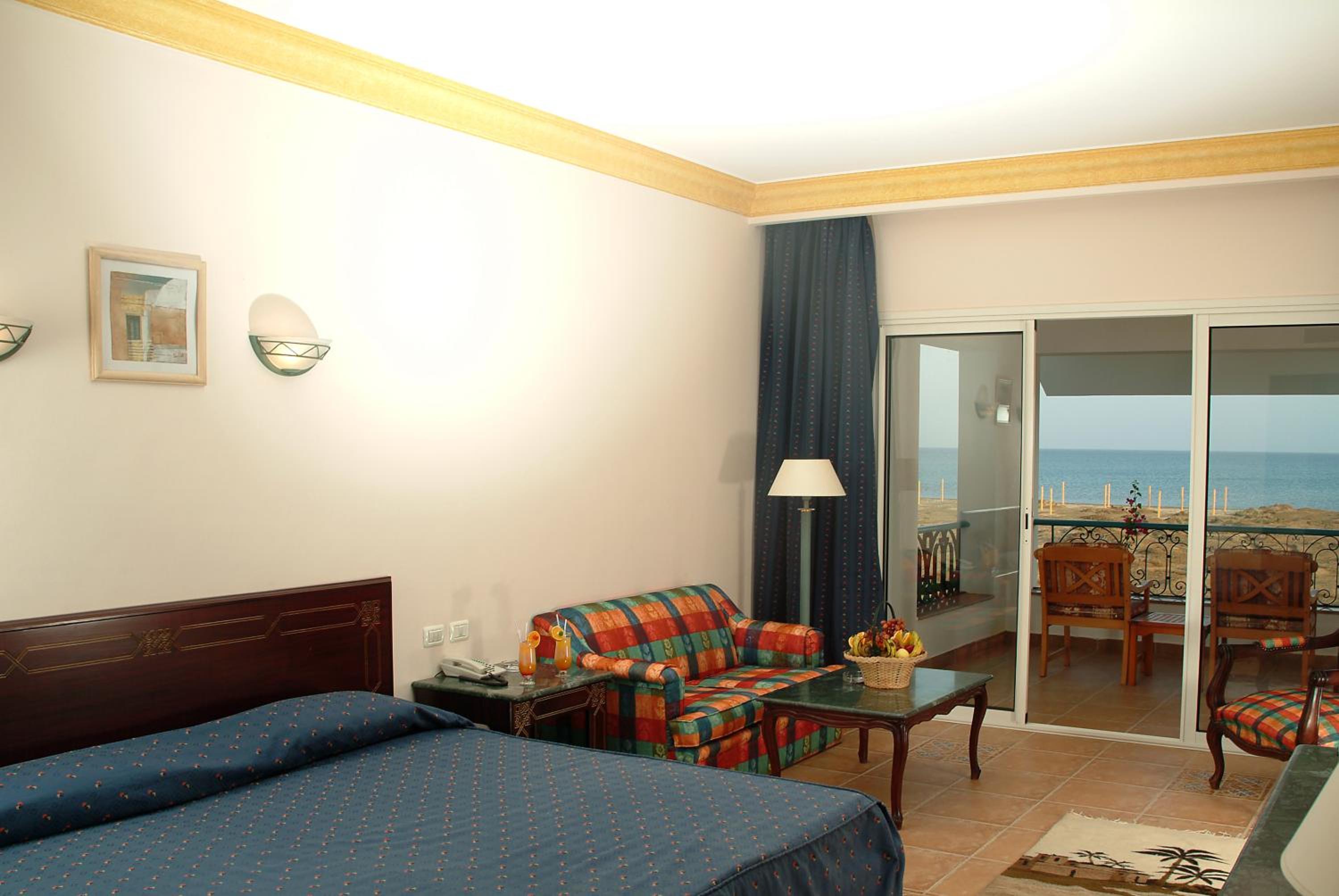 Lahami Bay Beach Resort And Gardens 53/79