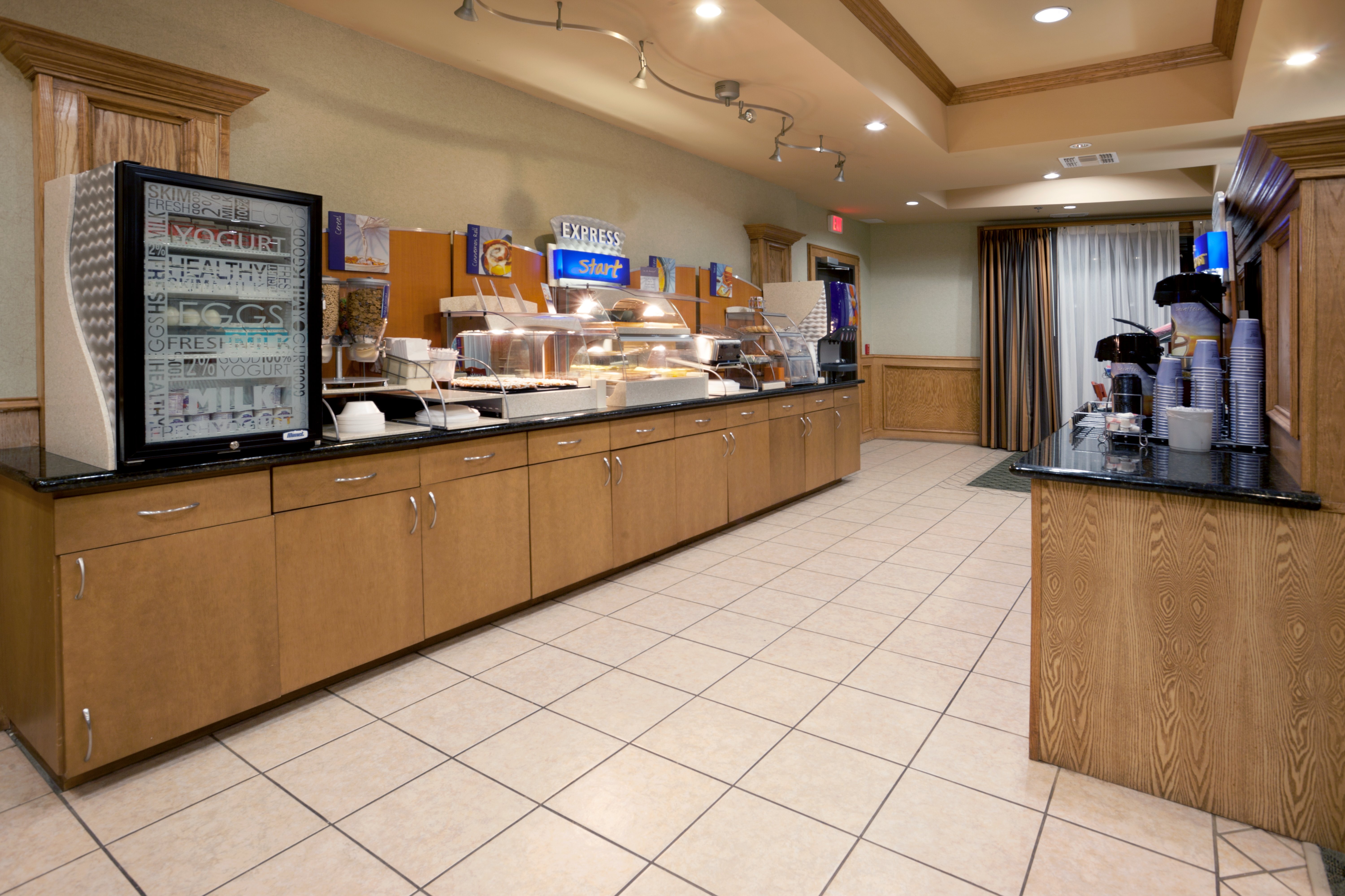 Holiday Inn Express Hotel Suites Zapata 20/27