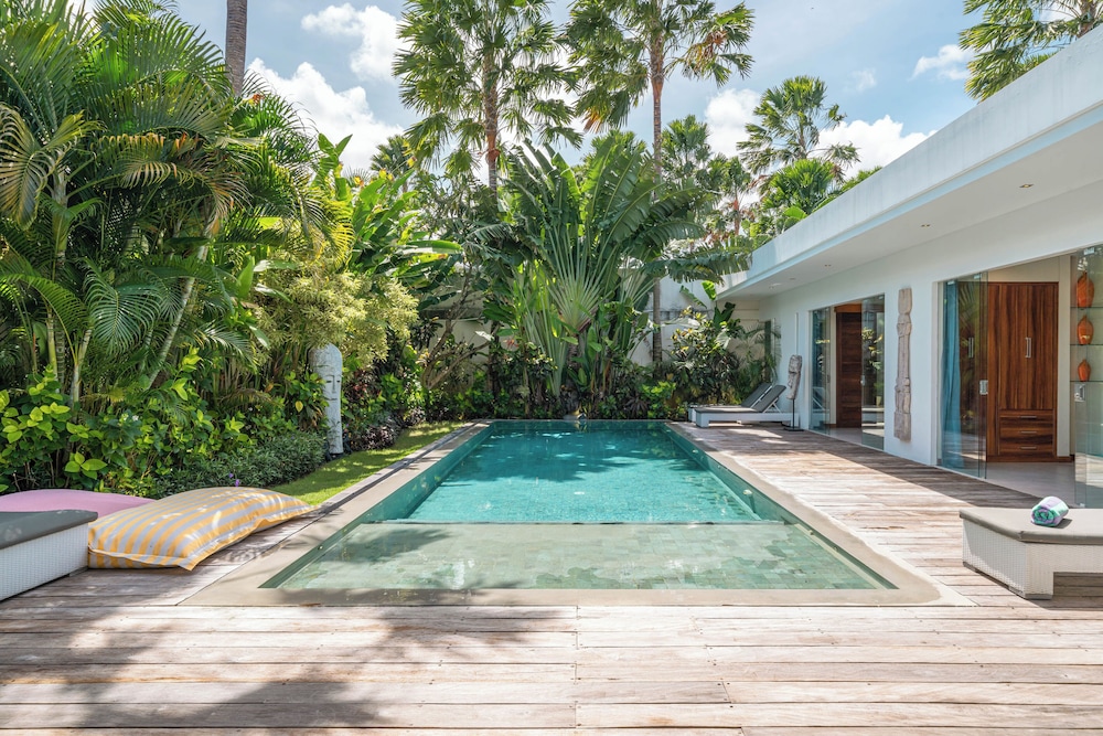 Villa Sawah 40/49