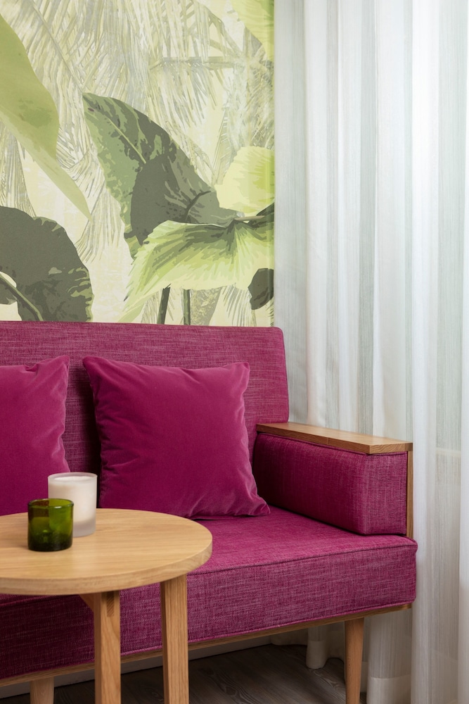 The Charm - Brighton Boutique Hotel 30/50